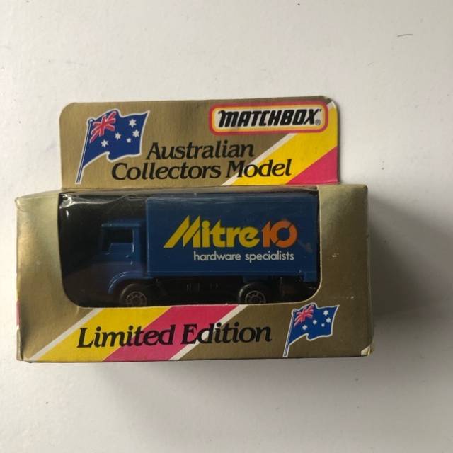 MB Delivery Truck Mitre 10 MB No 72
