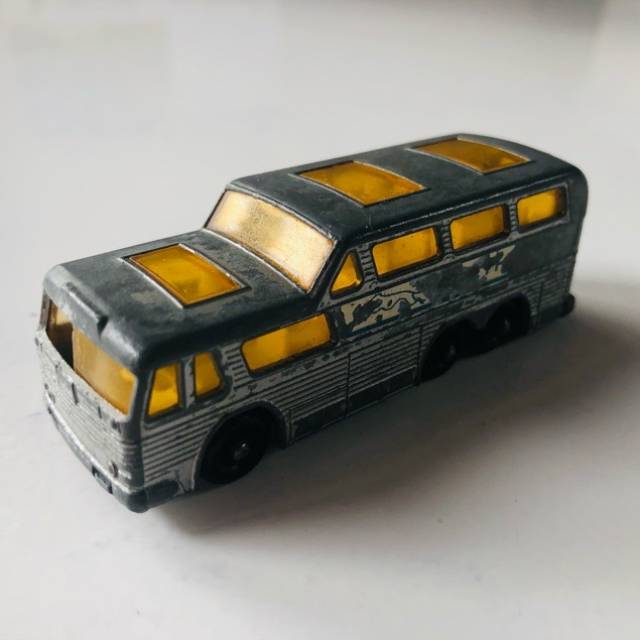 MB Lesney Coach No 66