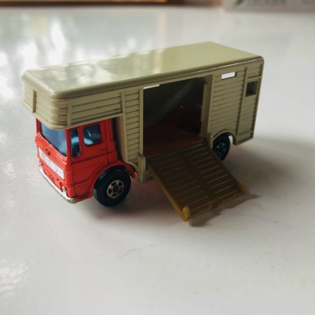 vintagetoy_12523.jpg