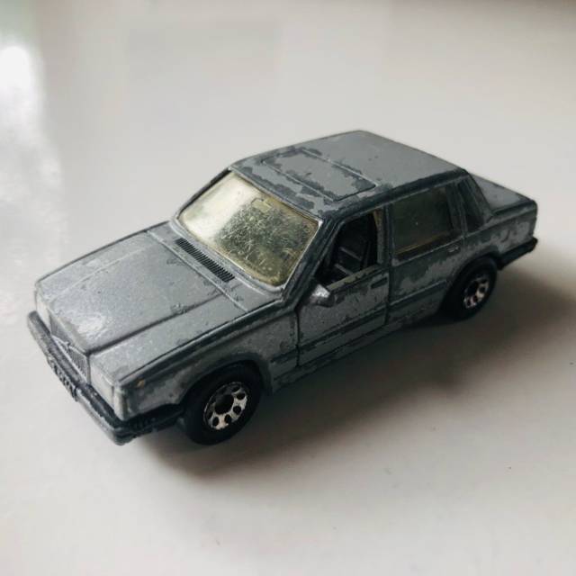 MB Volvo 760 1985