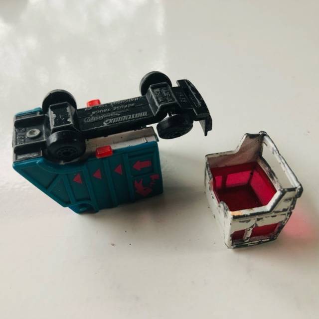 vintagetoy_12795.jpg