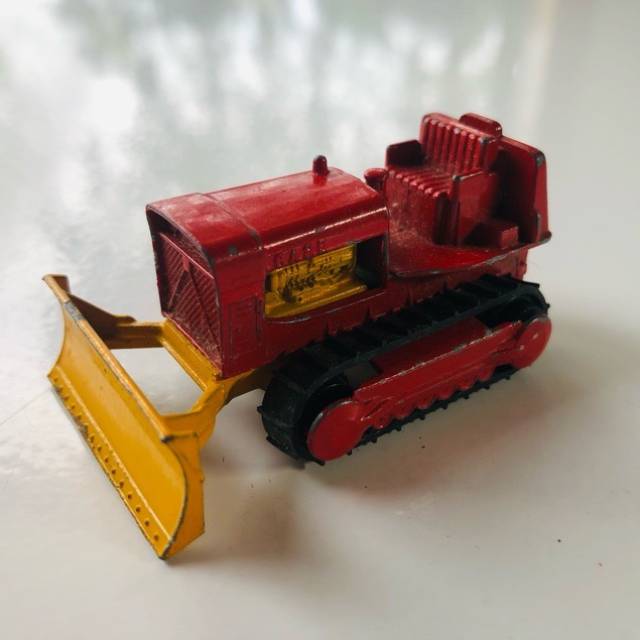 MB Lesney Case Tractor No 16