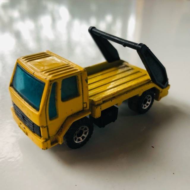 MB Ford Cargo Skip Truck 1986
