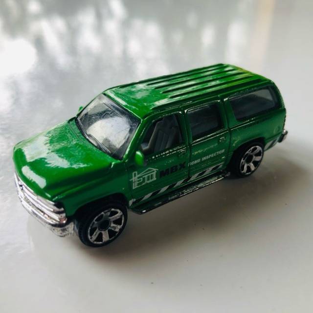 MB 2000 Chevrolet Suburban 1999