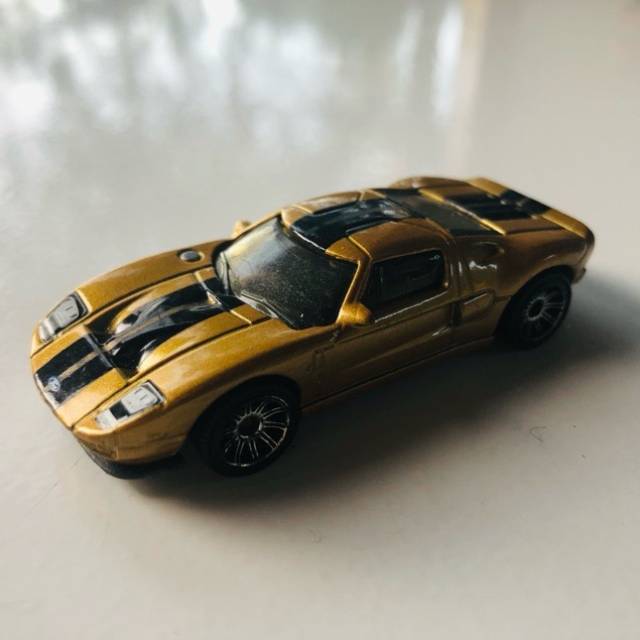 MB 2005 Ford GT MB671