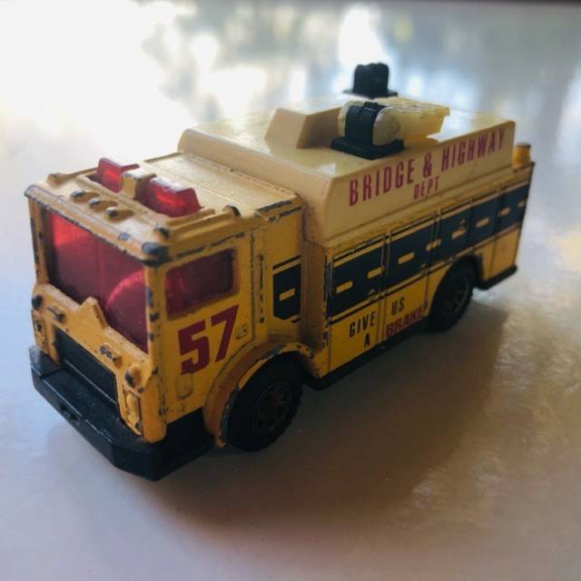MB Mack Auxiliary Power Truck 1991