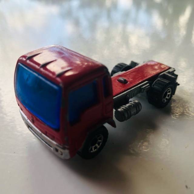 MB Delivery Truck 1999