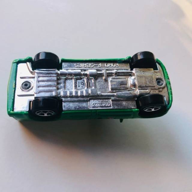 vintagetoy_15379.jpg