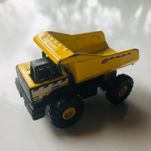 Tonka Maisto Dump Truck