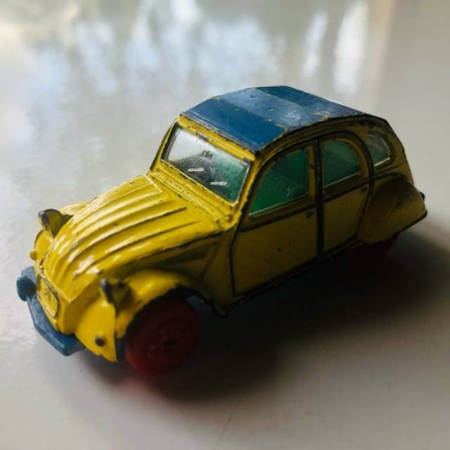 Maisto Citroen 2CV