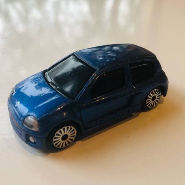 Maisto Clie V6 Renault Sport