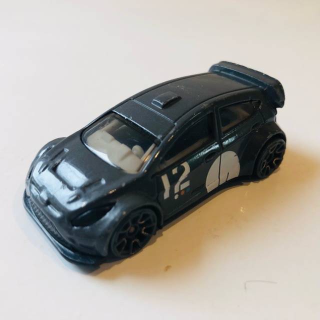 HL ‘12 Ford Fiesta Grey 2011 Indonesia