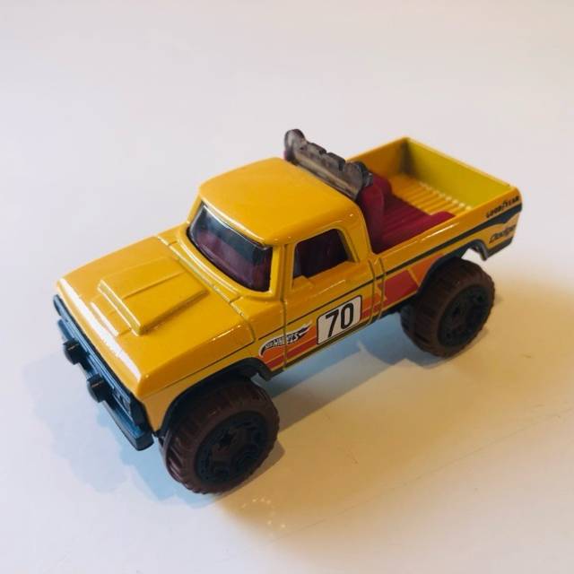 HL ‘70 Dodge Power Wagon Yellow GHC39 2019...