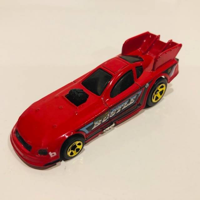HL ‘10 Ford Mustang Funny Car Red Hustle 2...