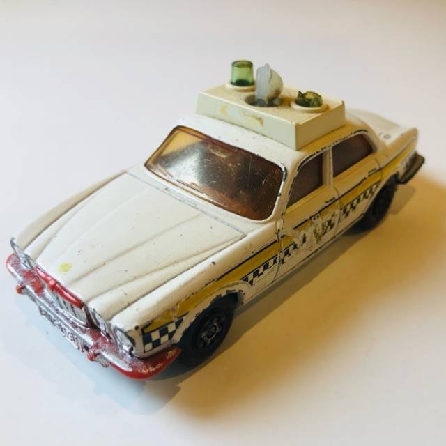 MB Super Kings Jaguar XJ12 K-66 Police 1978