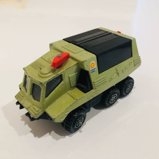 MB Battle Kings Missile Launcher Army K-111...