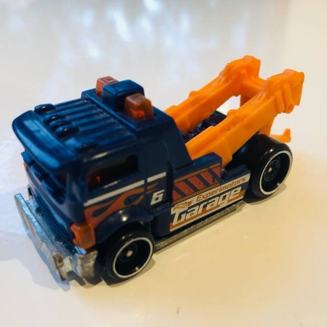 HF Heavy Hitcher Experimotors Garage FYB50 2...