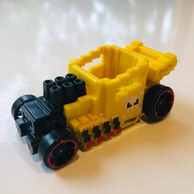 HF Pixel Shaker ( Bone Shaker) Yellow 2019 G...