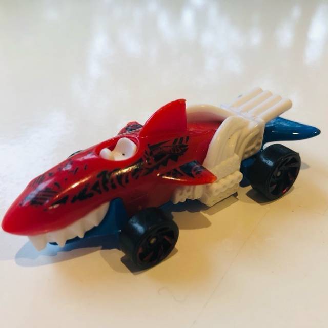 HF Shark V8 Red P1193 1986 Indonesia