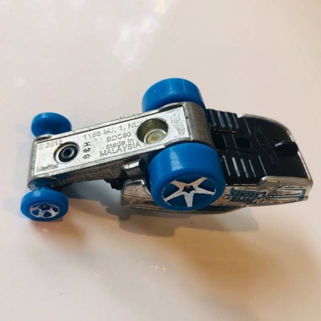 vintagetoy_21945.jpg