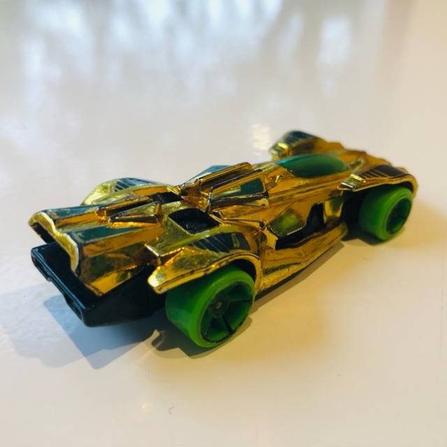 vintagetoy_22518.jpg