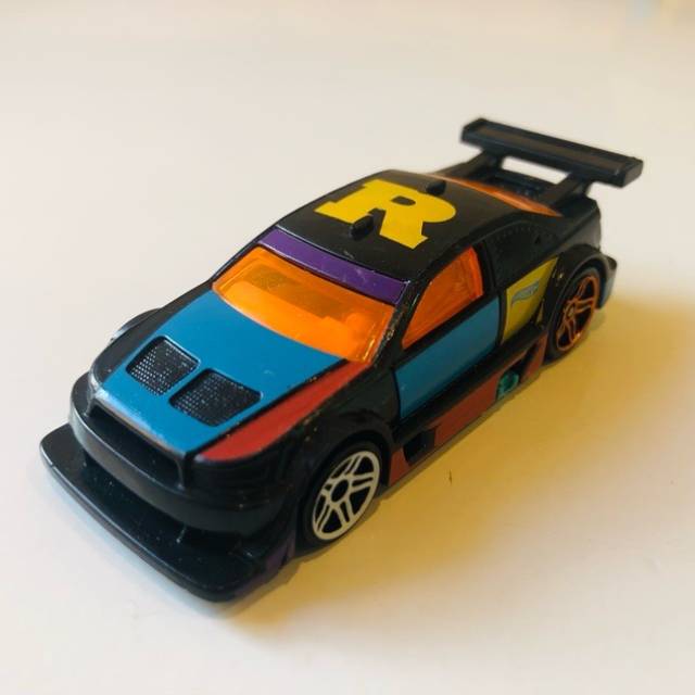 HF BFB98 Multi colour Sports car 2013 Malaysia