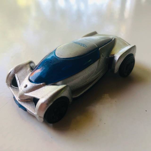 HF 2002 Autonomy Concept Silver 2002 Malaysia