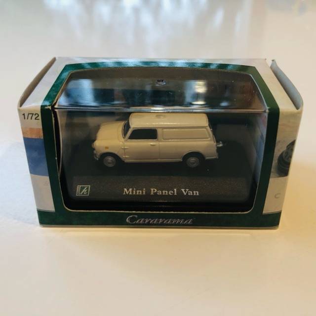 Cararama Mini Panel Van 172 HO Scale