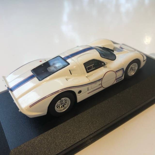 vintagetoy_24137.jpg