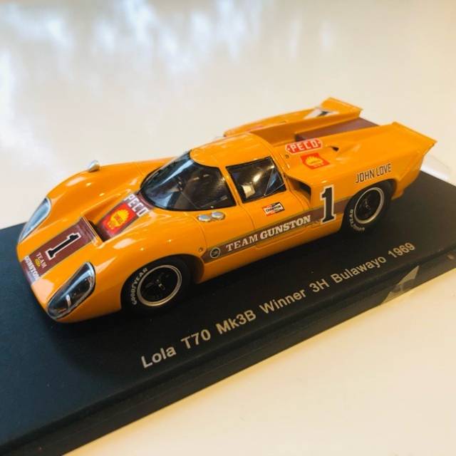 SPARK - Lola T70 MK3B Winner 3H Bulawayo 196...