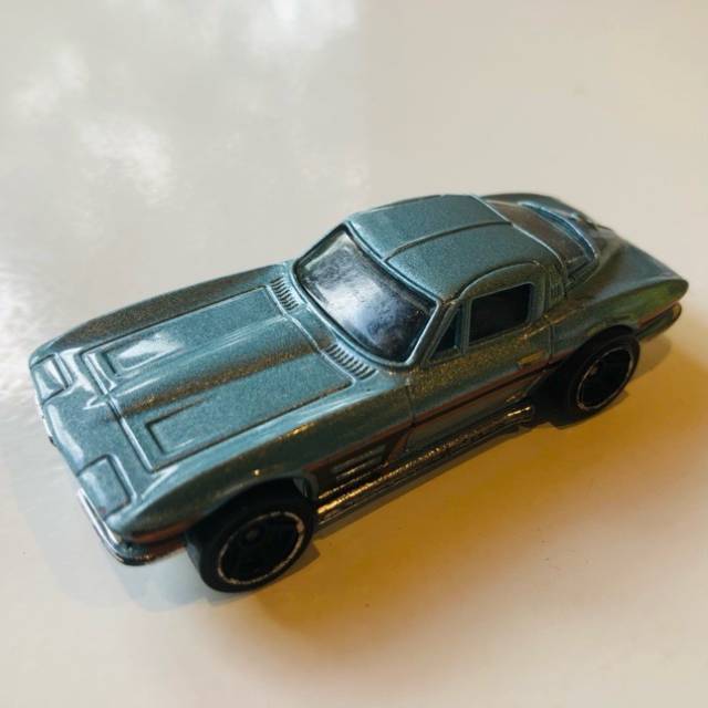 HL ‘64 Corvette Sting Ray SilverBlue 2007...