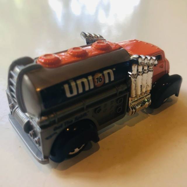 vintagetoy_25729.jpg