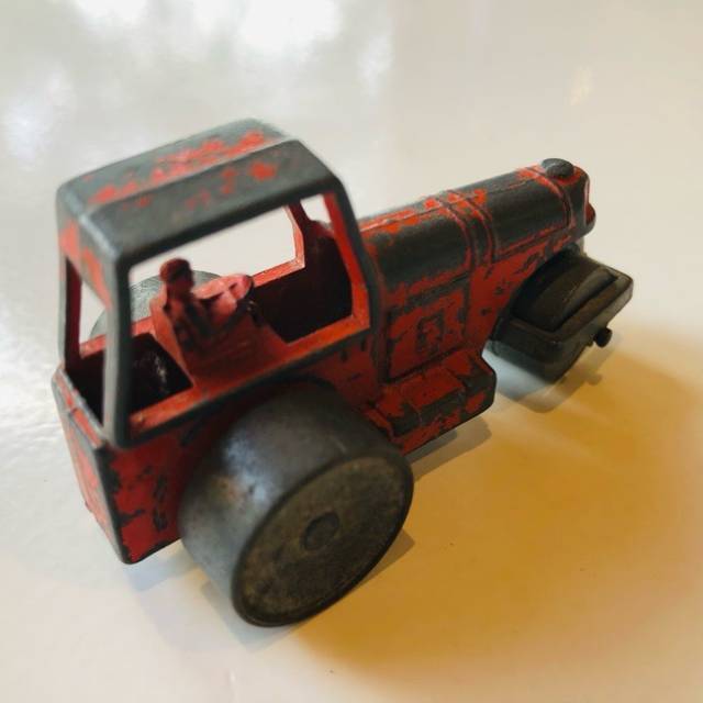 vintagetoy_26221.jpg