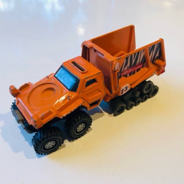 MB Jungle Expedition Truck Orange 2011
