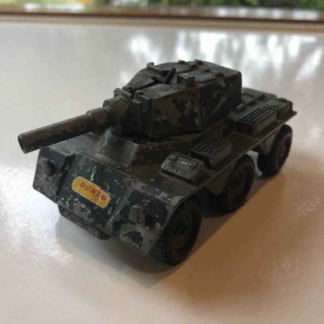CRESCENT MODEL No.1253 SALADIN ARMY ARMOURED...