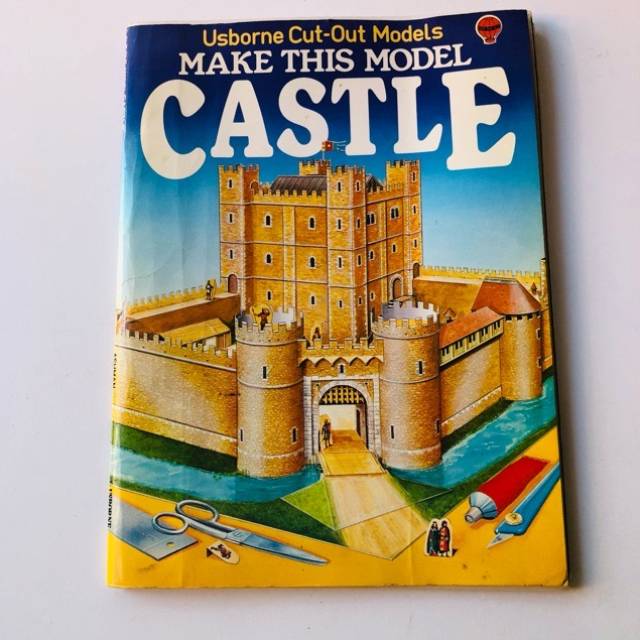 Usborne Cut- Out Models Castle (PAM)