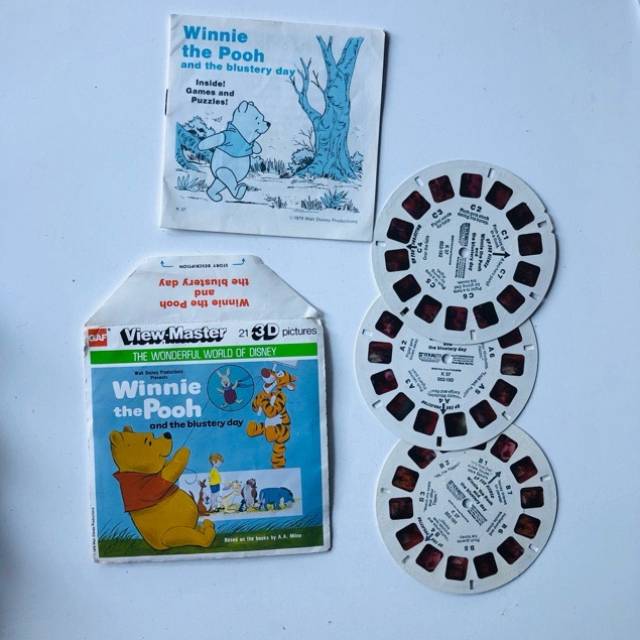 Disneys Winnie the Pooh and The Blustery Day...