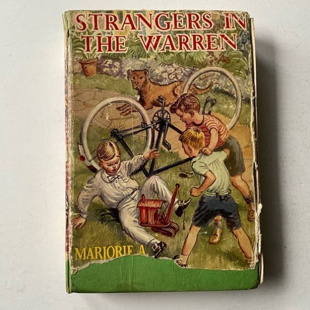Strangers in The Warren 1954