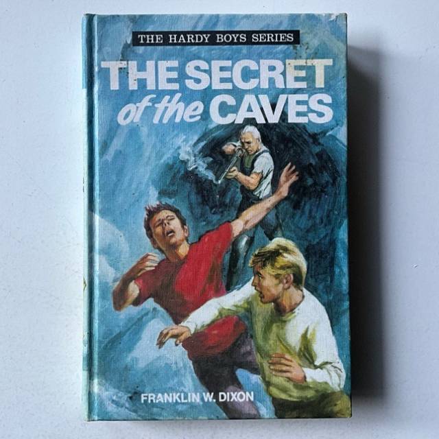 THE HARDY BOYS SERIES - THE SECRET of the CA...