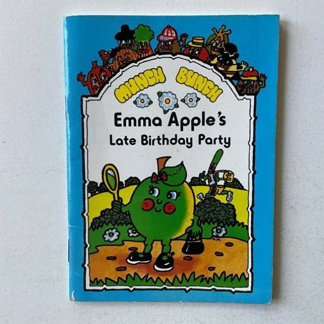 A MUNCH BUNCH BOOK - Emma Apple’s Late Bir...
