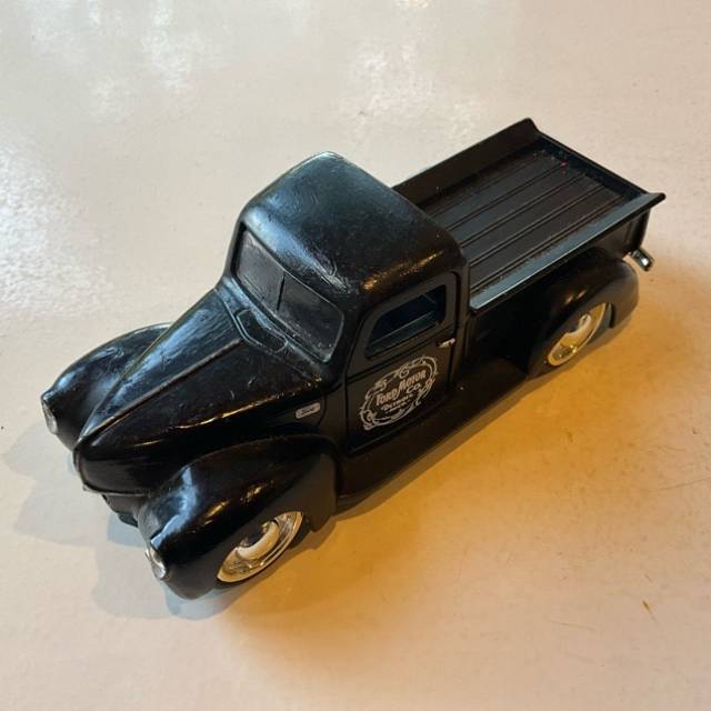 Jada Toys - 1941 Ford Pickup 132