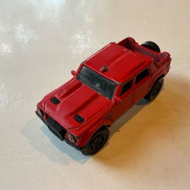 MB Lamborghini LM002 RED MB956 2014