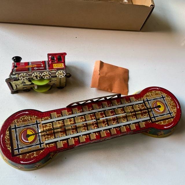 vintagetoy_32402.jpg