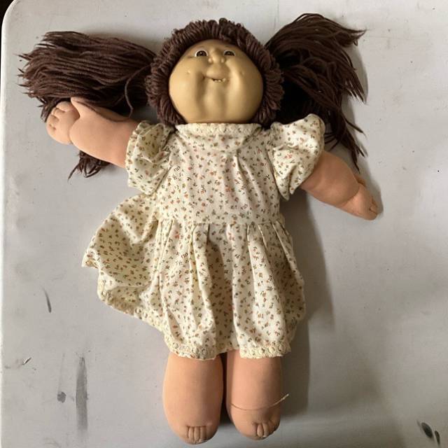 Cabbage Patch Kids Doll 1988 Long Brown Hair...