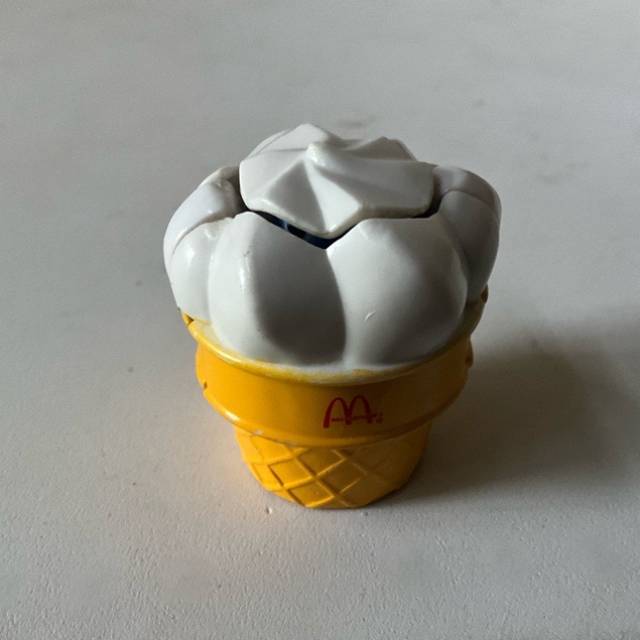 vintagetoy_33779.jpg