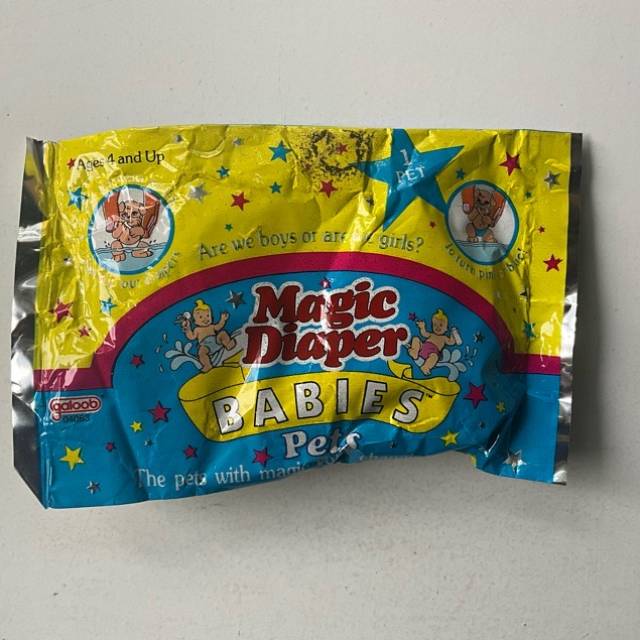 Magic Diaper BABIES Pet (1x PET) 1991 Unopen...