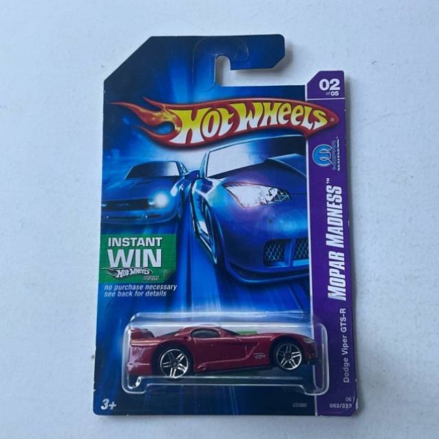 HW Dodge Viper GTS-R Red MOPAR MADNESS No 62