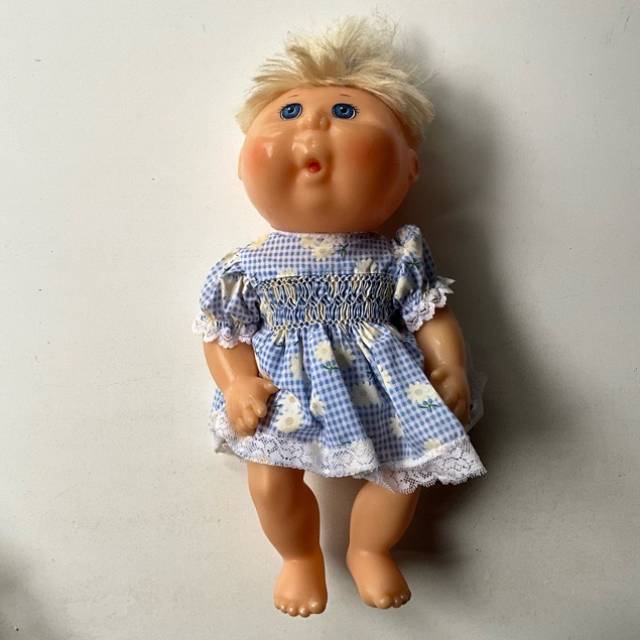 1991 CABBAGE PATCH KIDS Hasbro Baby with Blu...