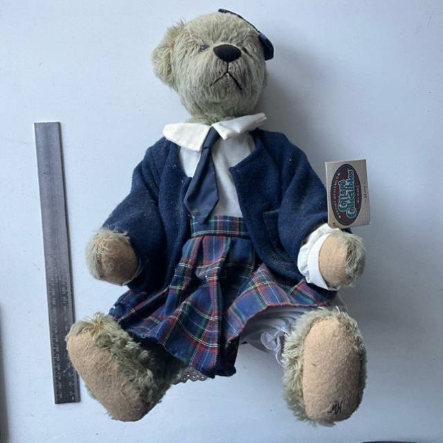 Cottage Collectibles BY GANZ (Mary) 1999 (SAN)