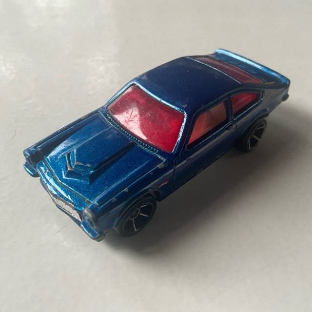 HL Custom V-8 Vega Blue Malaysia
